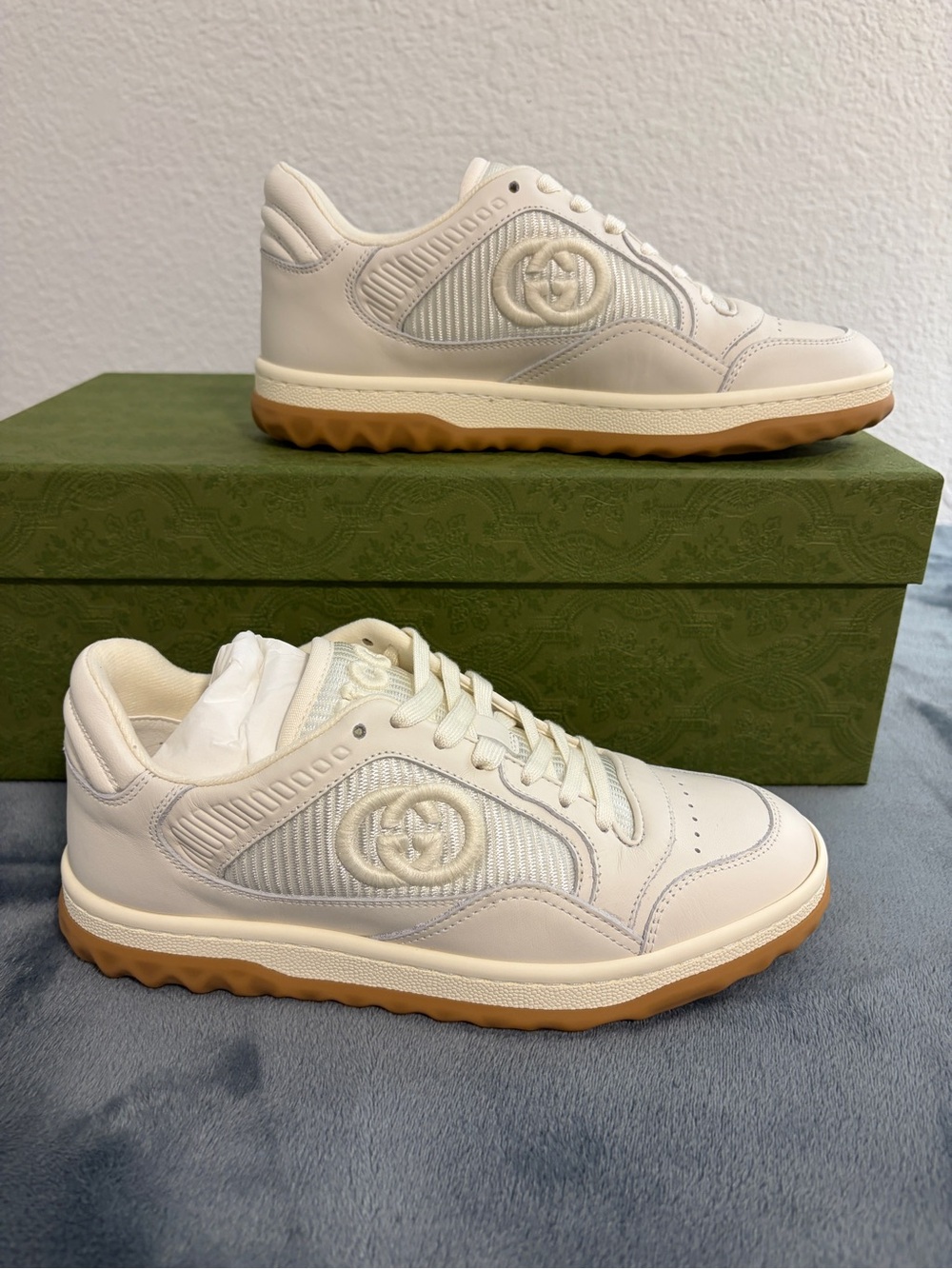 Brand New Women’s Gucci MAC80 Embroidered Sneakers ‘White Gum’ Sz 35 (US 5) - Picture 3 of 9